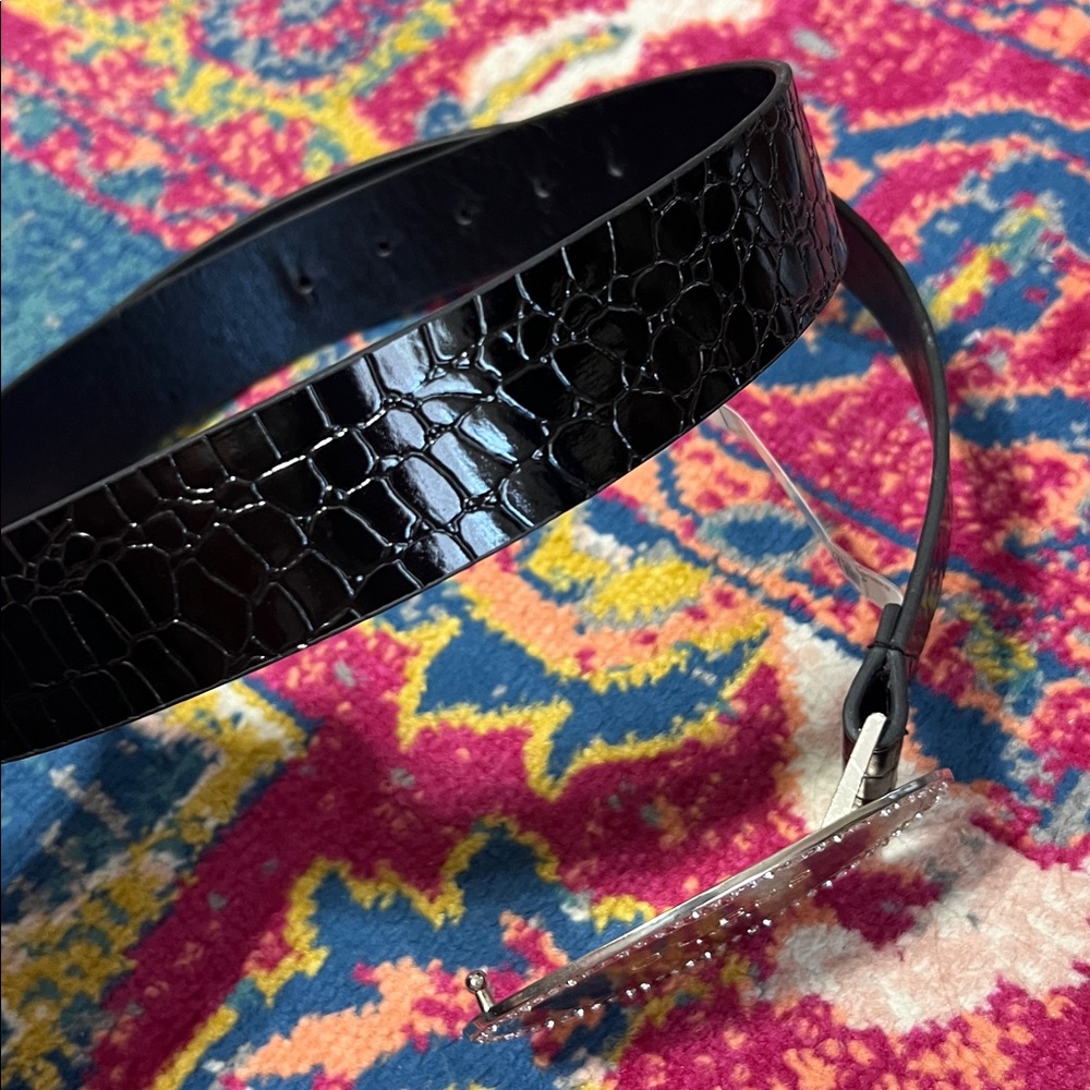 Guess Black Croc-Embossed Belt with Silver Oval Buckle - Picture 4 of 6